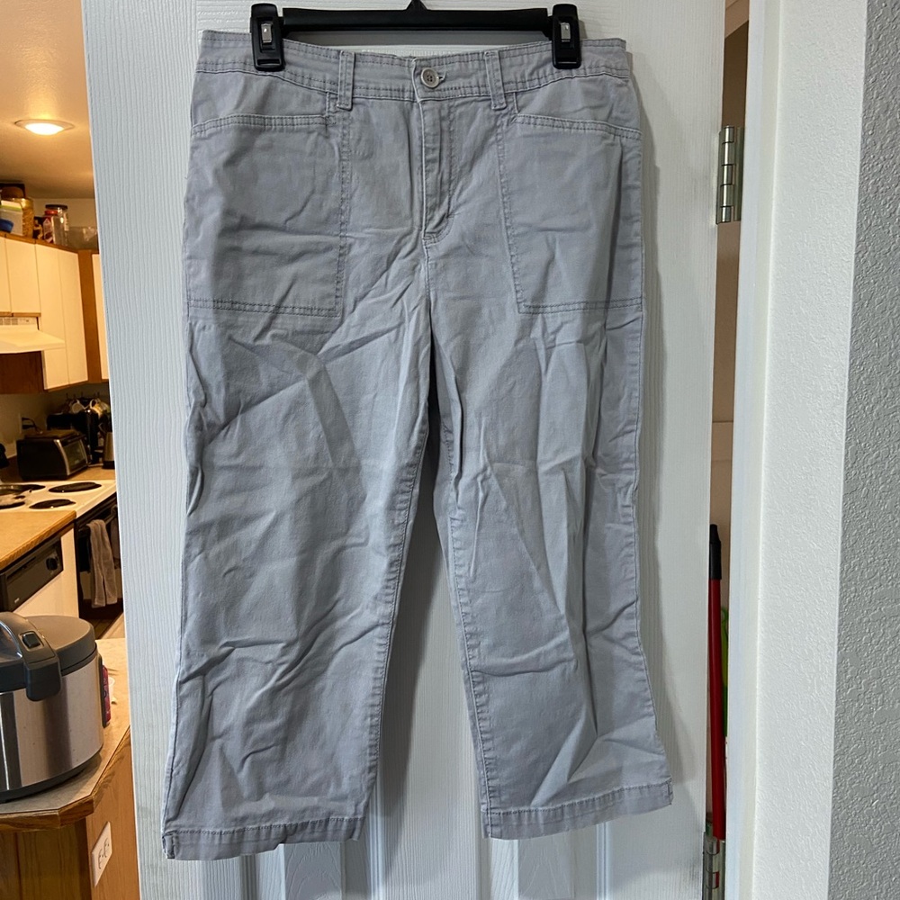 Grey Capri Pants